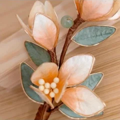 Wirework magnolia
